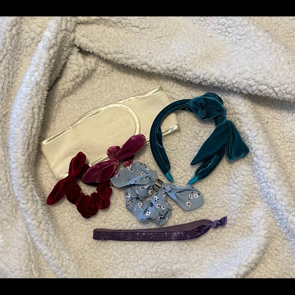 ☀️ 3 for $30 hair accessories bundle ☀️